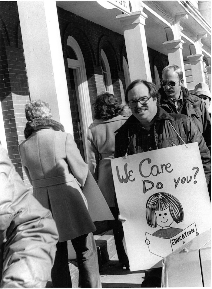 Crowded picket line.