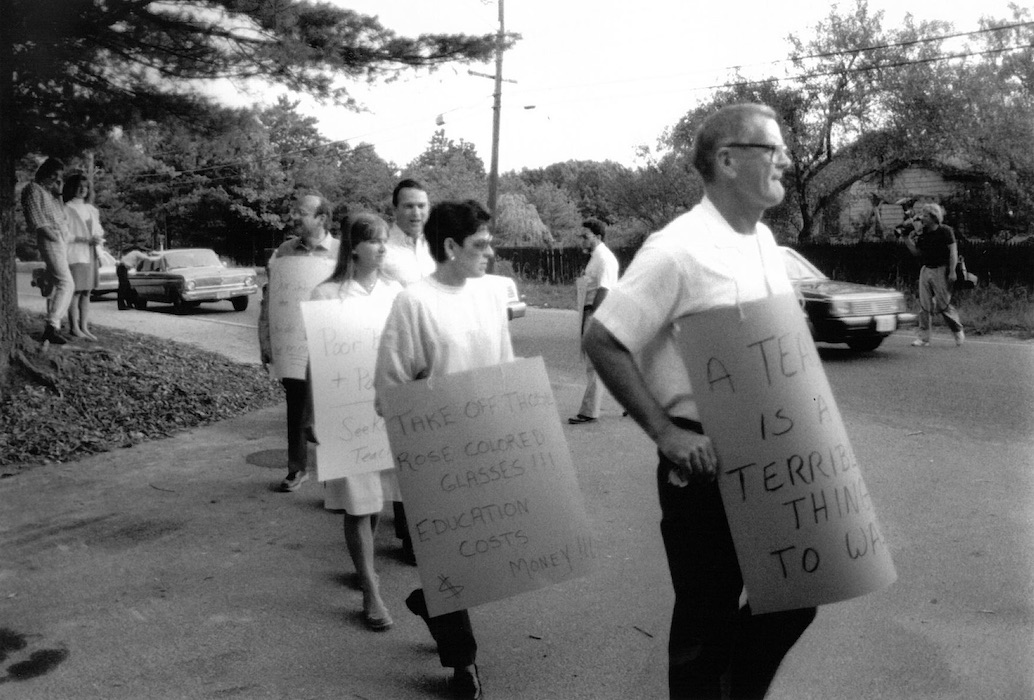 Crowded picket line.