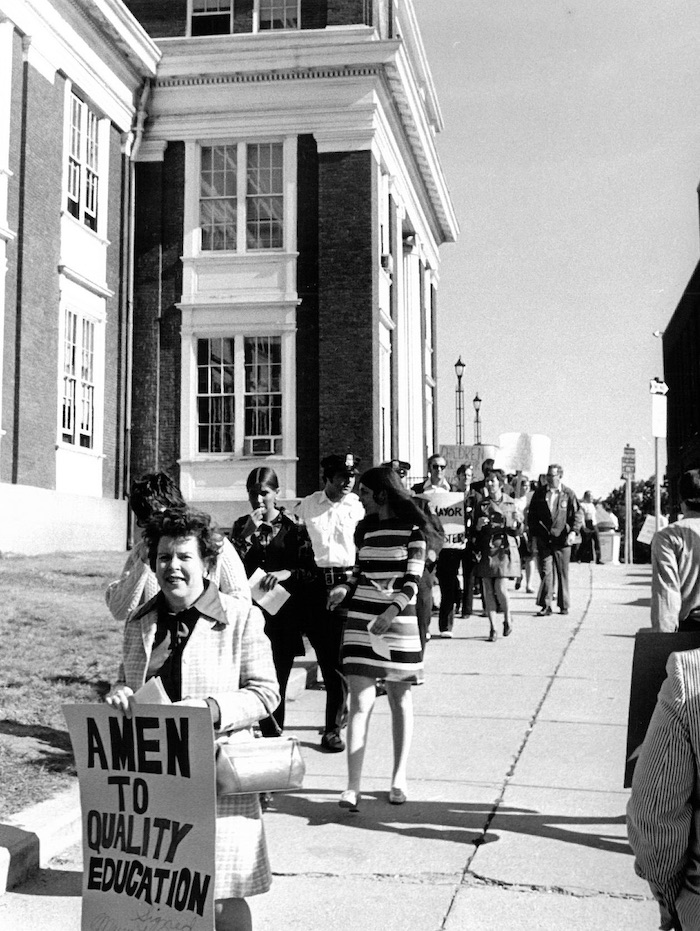 Crowded picket line.